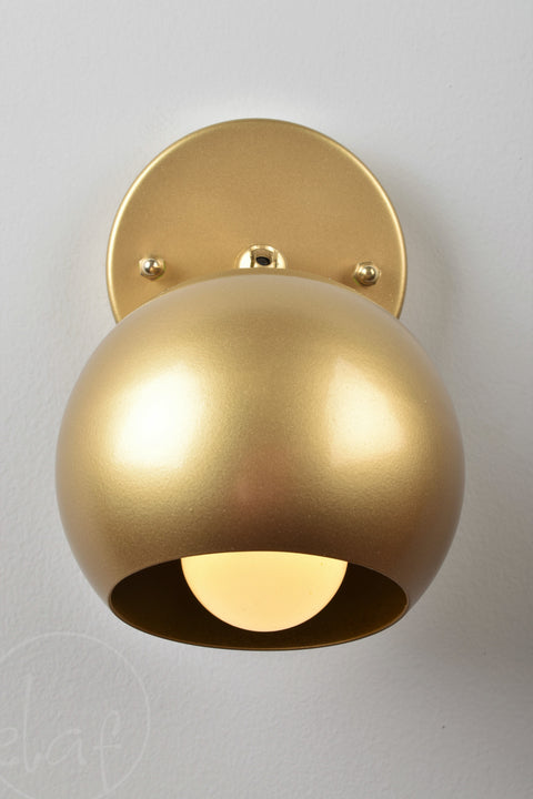 Globo Gold Wall Lamp