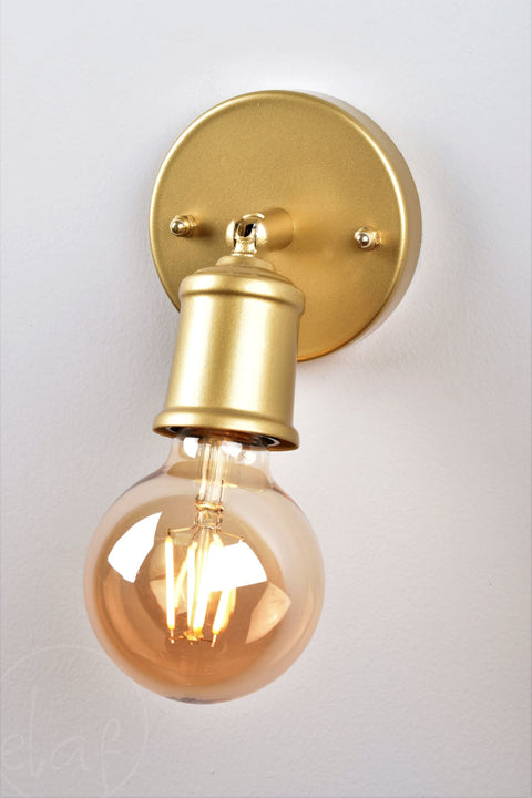 Serena Single-Lamp Golden Wall Scone