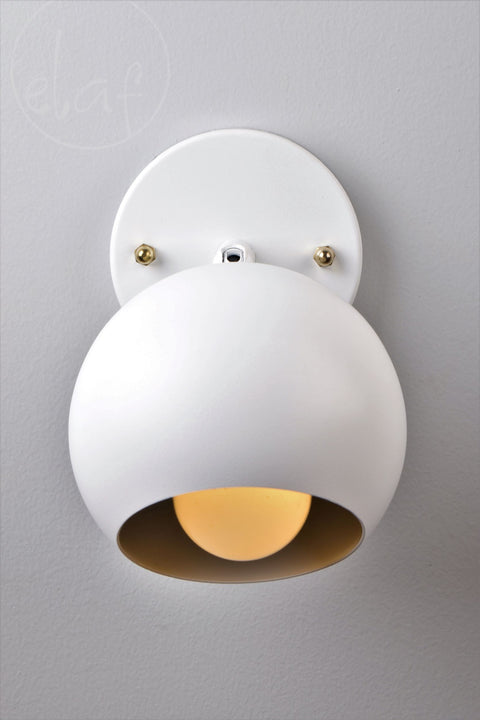 Globo White Wall Lamp